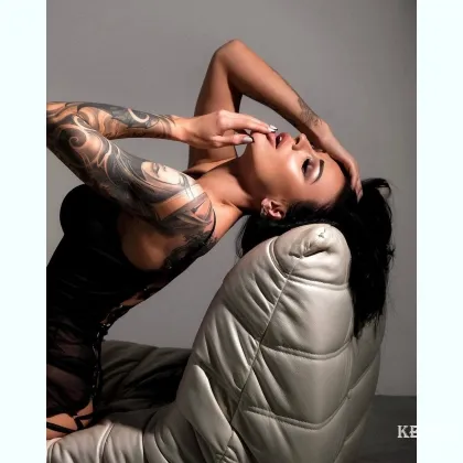 Тебе чекає волога насолода