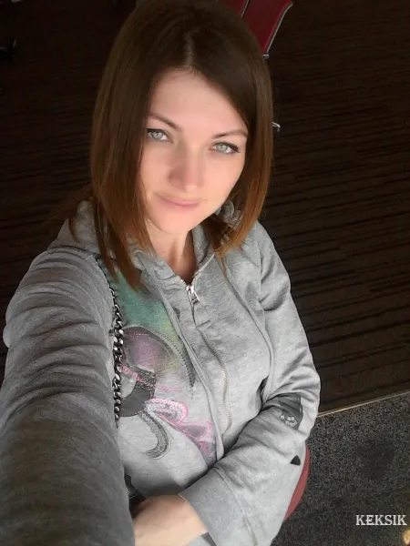 Две подружки ищут приятное знакомство