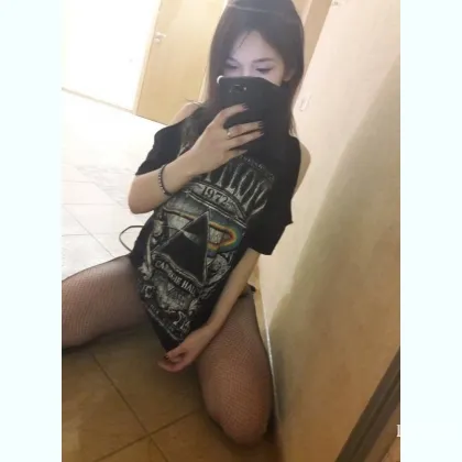 Горячая ночь с кокетливой соблазнительницей, жду тебя!